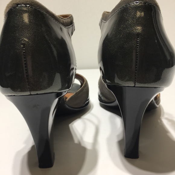 Sofft Patent Leather and Suede Heels Olive 8.5 - Picture 4 of 8